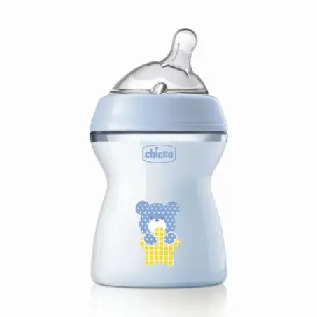 Детская пластиковая бутылочка для кормления Chicco Natural Feeling силиконовая соска, средний поток, от 2 месяцев, 250 мл